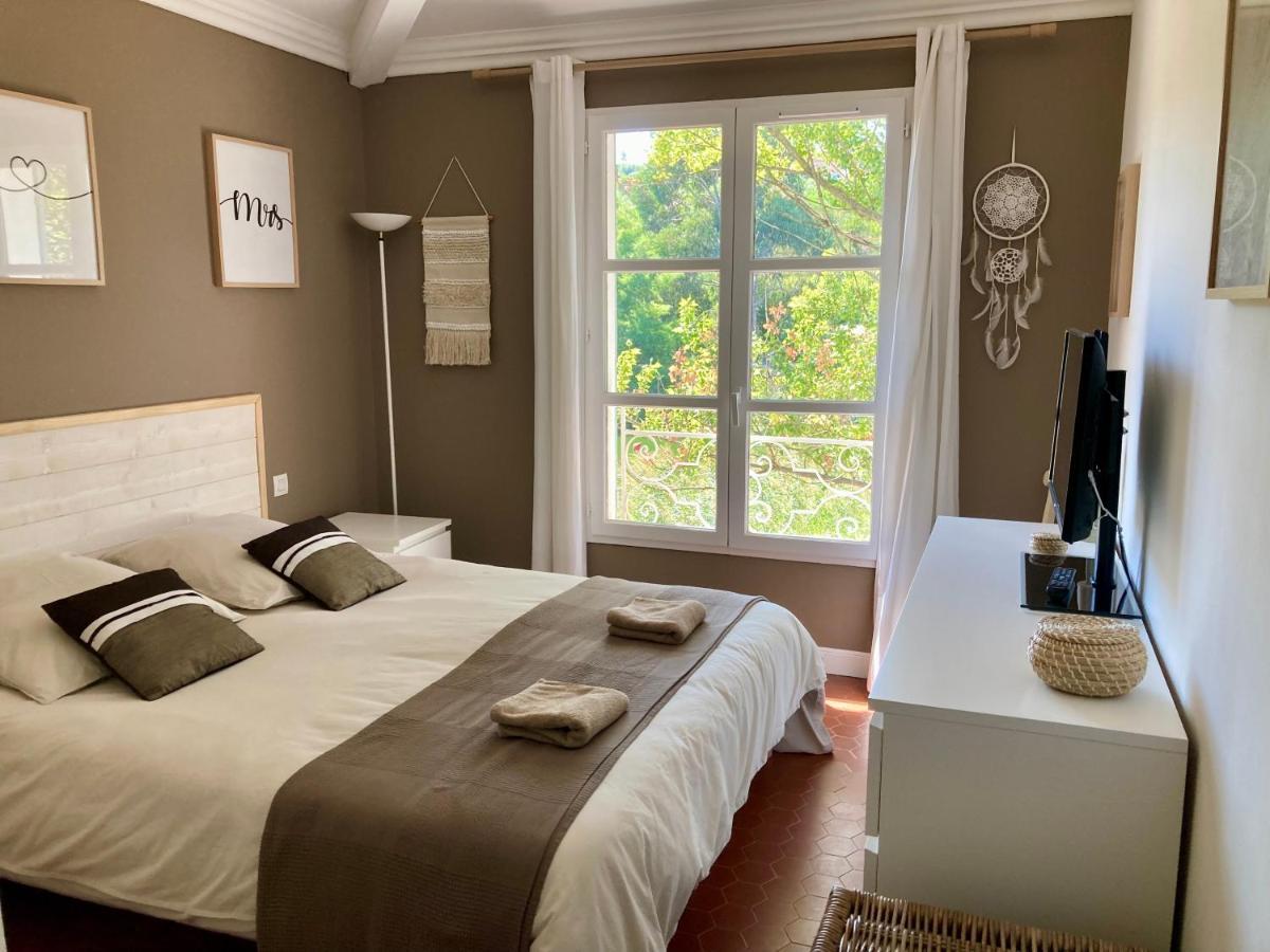 Les Restanques Maison Du Lac 4 Chambres Гримо Екстериор снимка